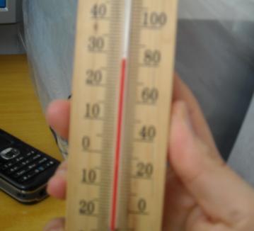 La temperaturi de 20 de grade, caloriferele ard